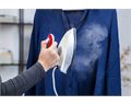 Vertical steam - Iron your clothes directly on the hanger